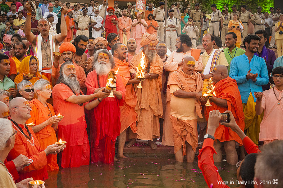 Peace Prayers on the bank of River Kshipra, Ujjain