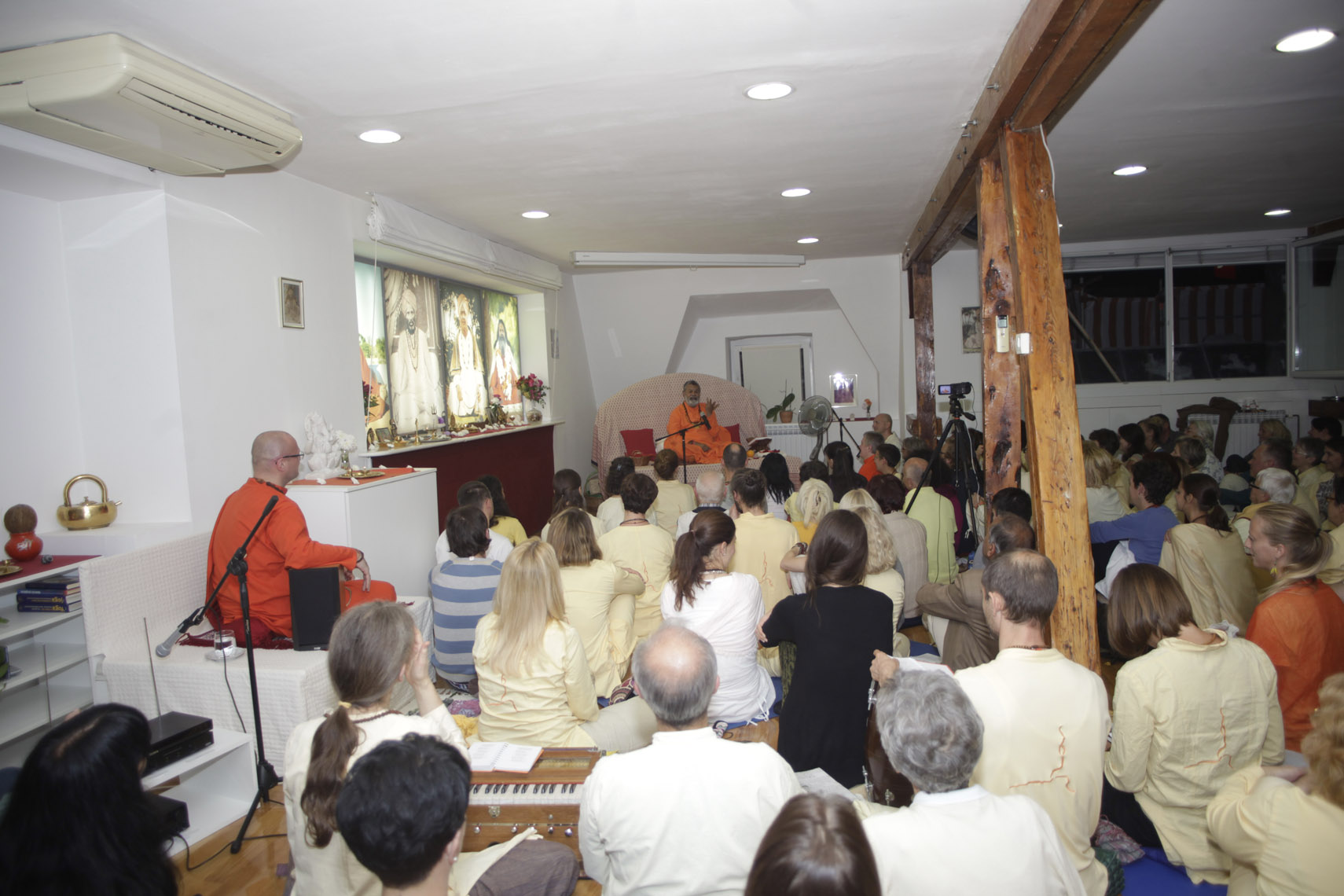 Swamiji in Zagreb 9-2014-5